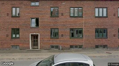 Lejligheder til leje i Charlottenlund - Foto fra Google Street View